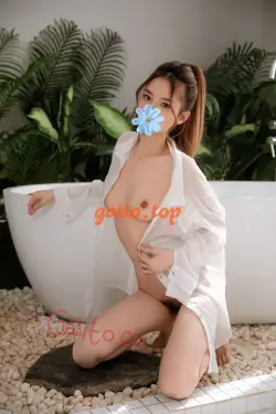 Hot Girl Kiều Chinh - Dáng Cao - Xinh Gái Neww