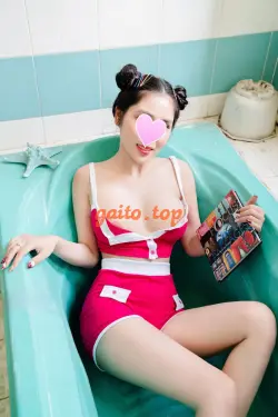 GÁI DÂM THẢO LY_ MẶT XINH DỄ THƯƠNG VỚI CÁI BYM ƯỚT ÁT